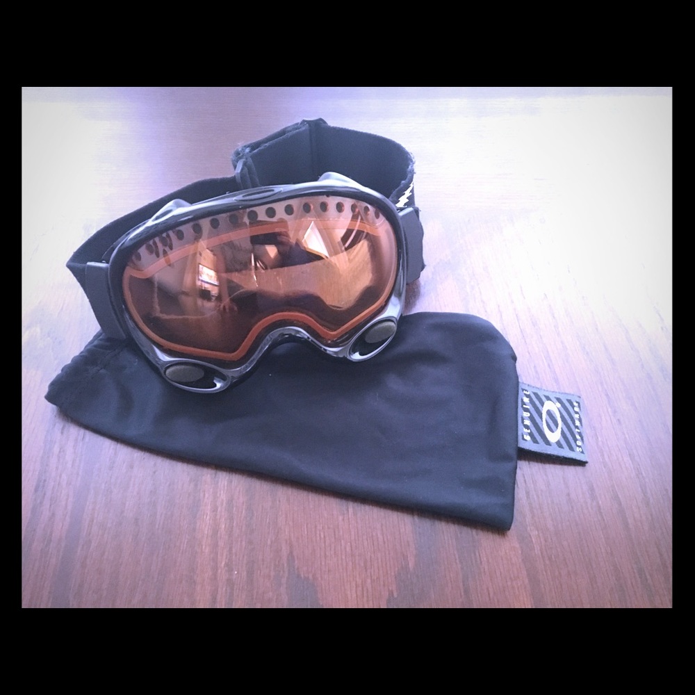 Oakley goggles